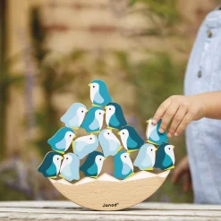 Janod Pinguini dondolanti in legno - In collaborazione con il WWF®